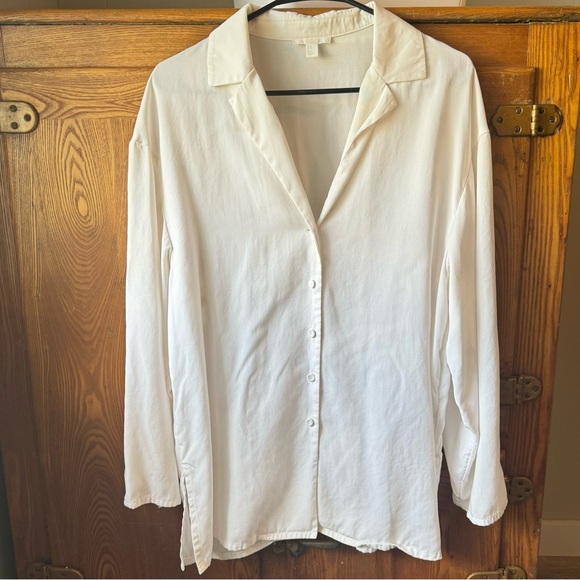 COS Heavy-weight Button Down. - Picture 1 of 6